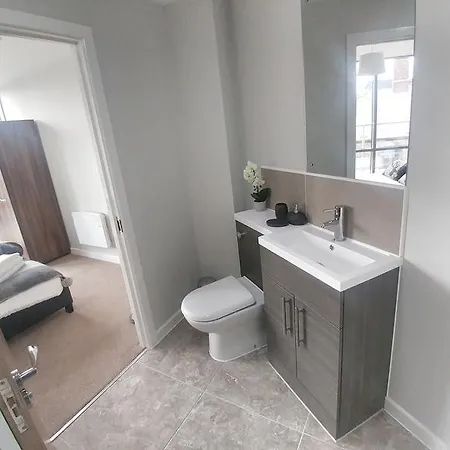 Clarus Living Leeds Apartment *