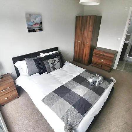 Apartment Clarus Living Leeds *