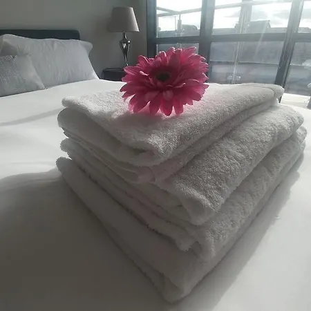 Clarus Living Leeds * Leeds (West Yorkshire)